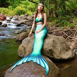 River Maiden Fantasea Mermaid Tail Skin, good used condition 💚🧜🏻‍♀️